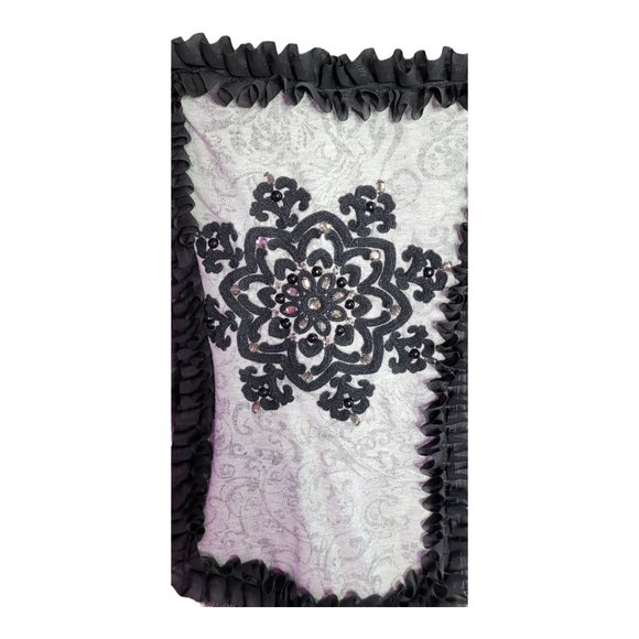 Refashioned embellished denim jacket - Picture 4 of 4